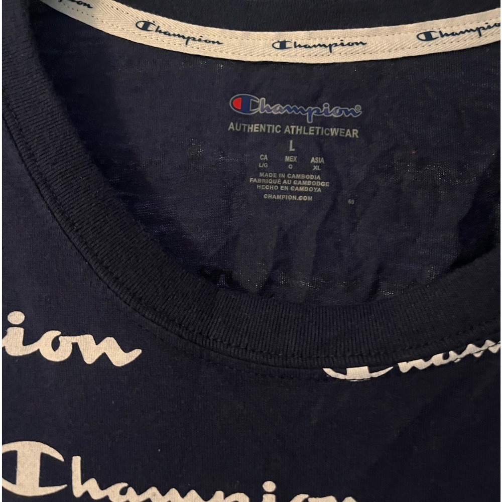 Champion Blue T shirt Size Large Athletic wear used like new